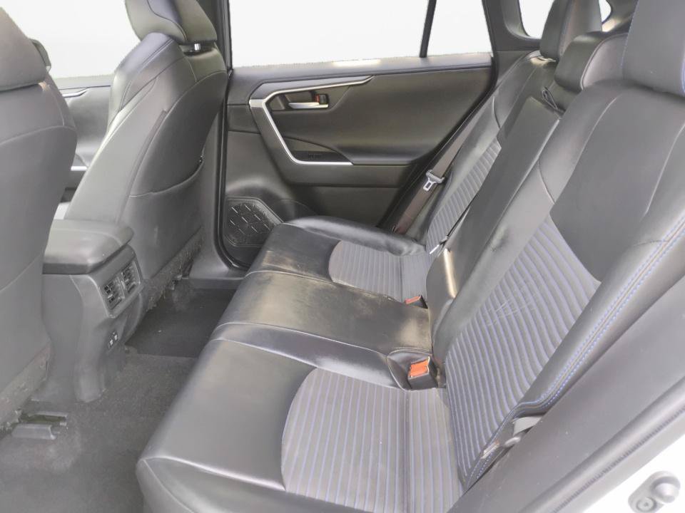 Used 2020 Toyota RAV4 XSE w/ XSE Grade Weather Package AWD/4WD image 16