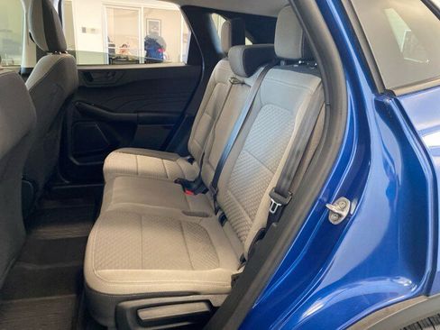 Used 2022 Ford Escape SE w/ Convenience Package AWD/4WD image 11
