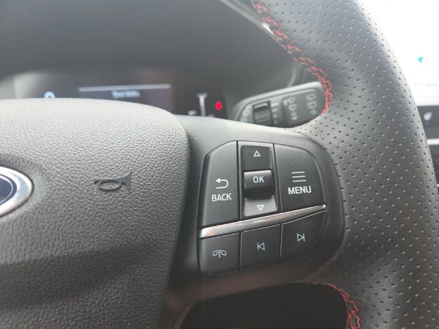 Used 2024 Ford Escape ST-Line w/ Tech Pack #1 AWD/4WD image 16