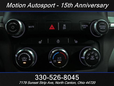 Used 2020 RAM 2500 Big Horn w/ Night Edition AWD/4WD image 24