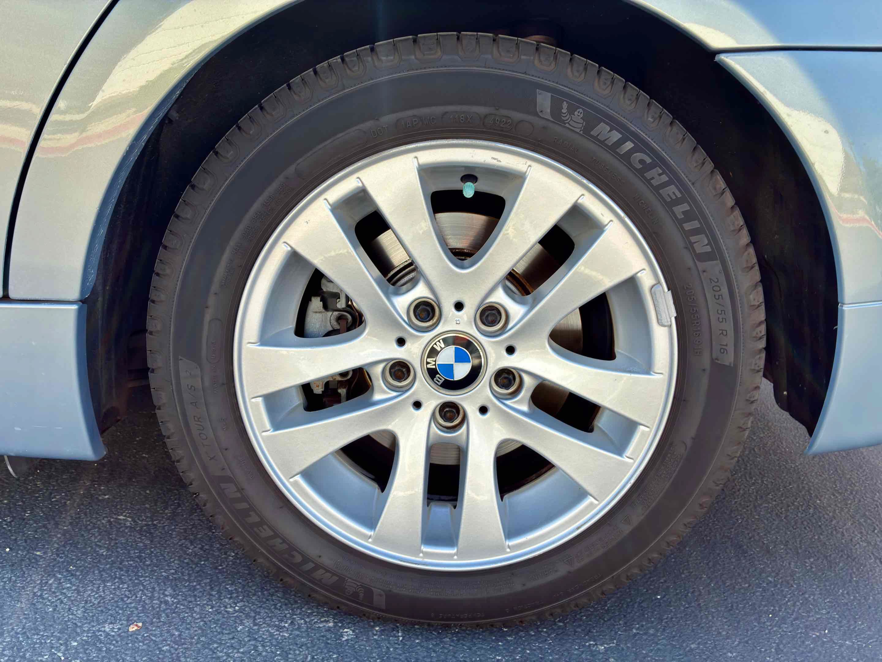 Used 2007 BMW 328i Wagon RWD image 15
