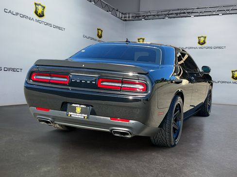 Used 2019 Dodge Challenger R/T Scat Pack image 5