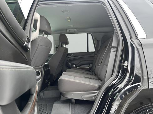 Used 2019 Chevrolet Tahoe LS image 9