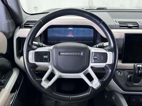 Used 2022 Land Rover Defender 110 XS Edition AWD/4WD image 49