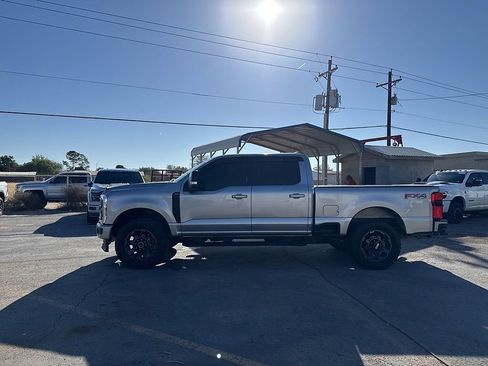 Used 2024 Ford F250 Lariat w/ Sport Appearance Package image 2