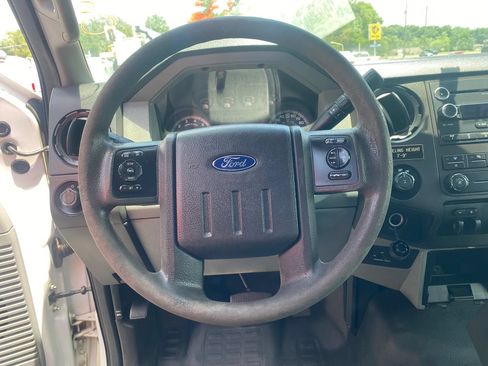 Used 2015 Ford F350 XL RWD image 11