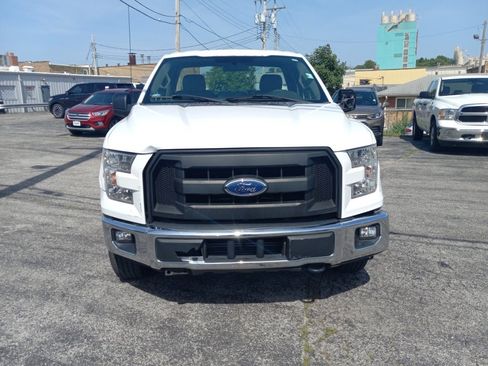 Used 2017 Ford F150 XL w/ Equipment Group 101A Mid AWD/4WD image 4