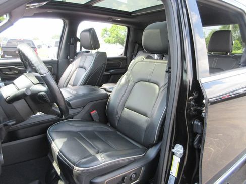 Used 2019 RAM 1500 Limited w/ Advanced Safety Group AWD/4WD image 22
