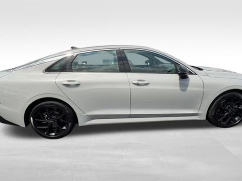 Used 2026 Kia K5 GT-Line w/ GT-Line Premium Package AWD/4WD image 8