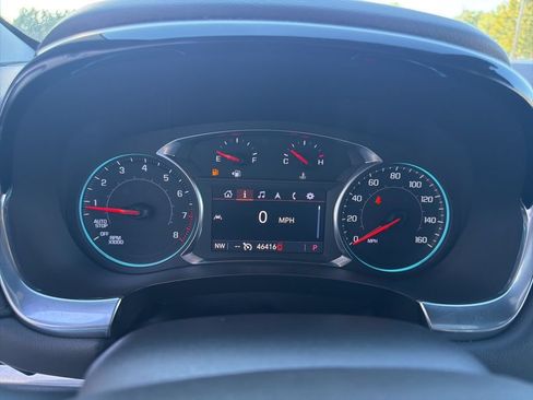 Used 2023 Chevrolet Traverse LT AWD/4WD image 14
