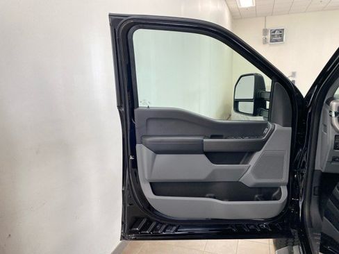 New 2026 Ford F250 XLT w/ Snow Plow Prep Package AWD/4WD image 15