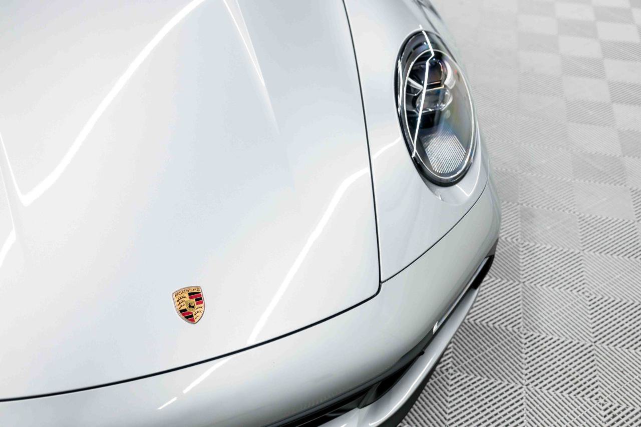 Used 2023 Porsche 911 Carrera T RWD image 16