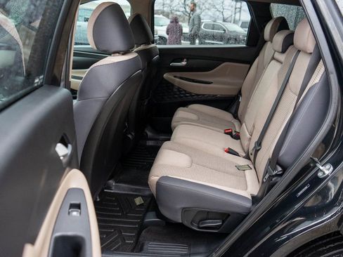 Used 2023 Hyundai Santa Fe SE image 12