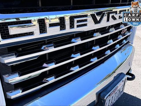 Certified 2022 Chevrolet Silverado 2500 LTZ w/ LTZ Premium Package AWD/4WD image 29
