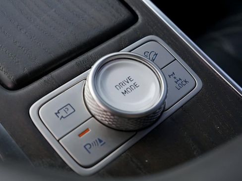 Used 2024 Genesis GV80 3.5T image 34