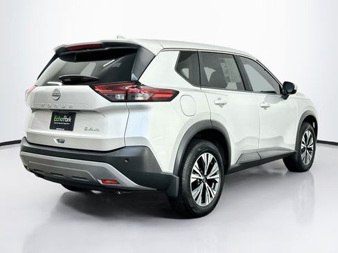Used 2023 Nissan Rogue SV AWD/4WD image 9