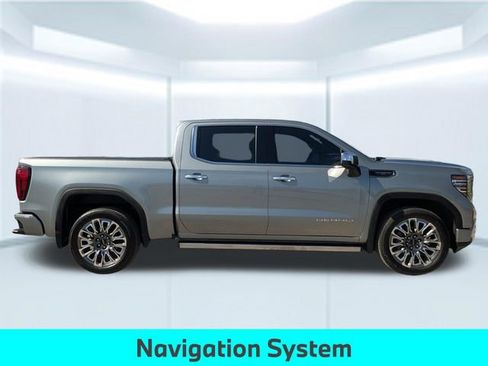 Used 2023 GMC Sierra 1500 Denali Ultimate AWD/4WD image 8