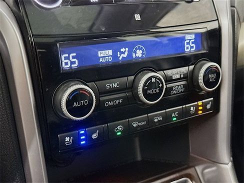 Used 2021 Subaru Ascent Touring w/ Popular Package #2A image 28