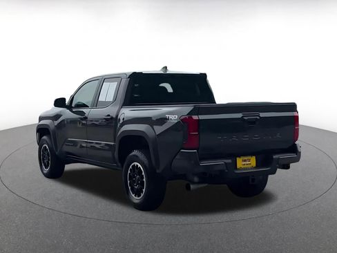 Used 2025 Toyota Tacoma TRD Off-Road AWD/4WD image 12