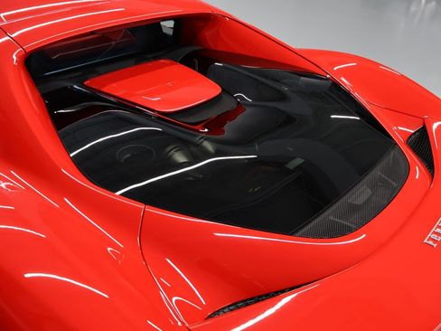 Used 2025 Ferrari 296 GTB RWD image 10