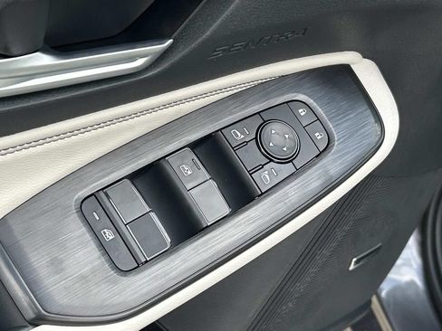 New 2026 Nissan Sentra SL w/ Floor Mat Package FWD image 18