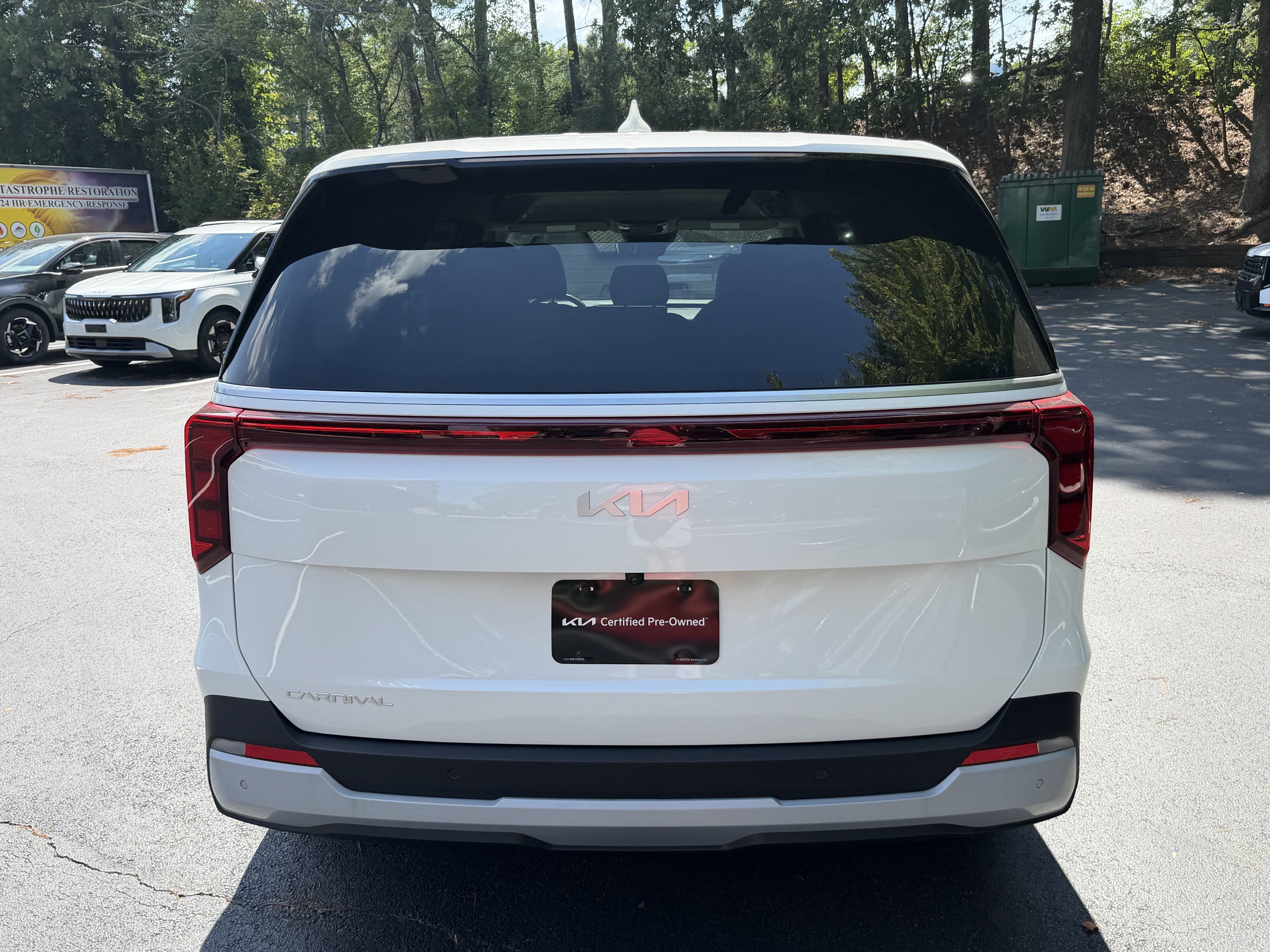 Certified 2026 Kia Carnival FWD image 6