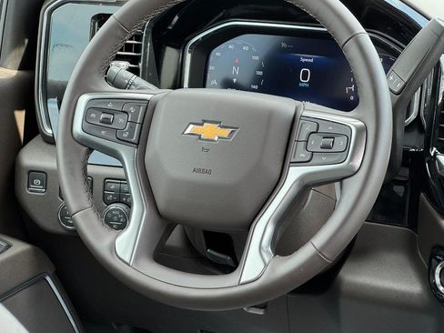 Used 2026 Chevrolet Silverado 2500 LTZ AWD/4WD image 12