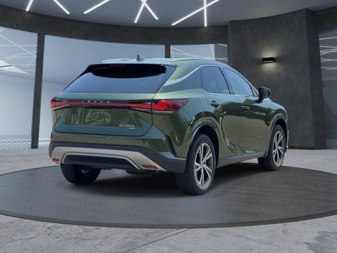 Used 2023 Lexus RX 350h w/ Accessory Package (2T) AWD/4WD image 4