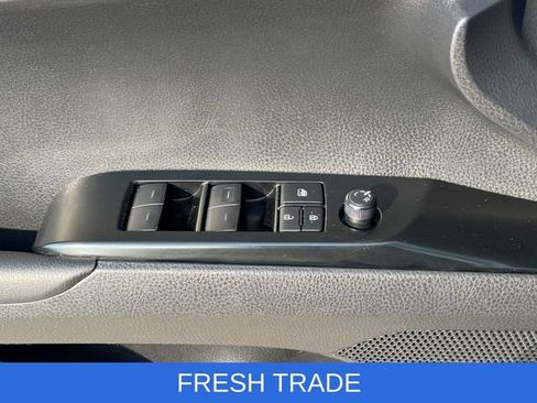 Used 2025 Toyota Camry LE image 27