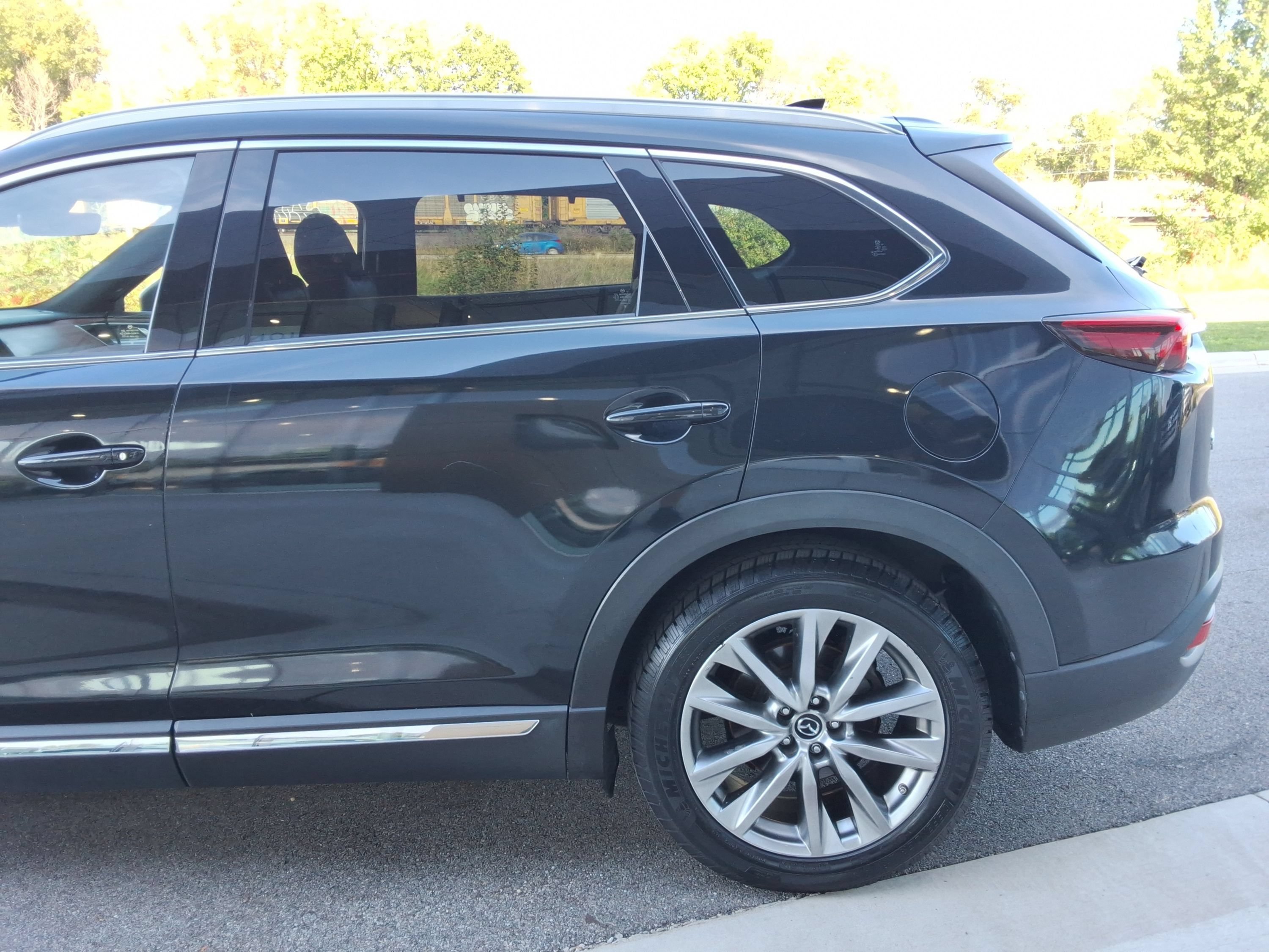 Used 2019 MAZDA CX-9 Signature AWD/4WD image 10