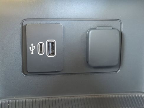 New 2026 Ford Explorer Active w/ Active Comfort Package image 58