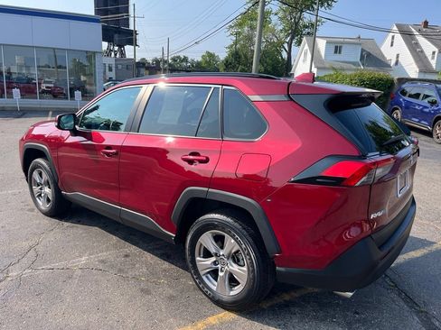 Used 2023 Toyota RAV4 XLE w/ Convenience Package AWD/4WD image 8