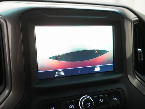 Used 2019 Chevrolet Silverado 1500 Custom Trail Boss w/ Custom Convenience Package image 17