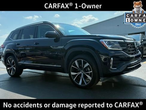 Used 2024 Volkswagen Atlas SEL Premium R-Line AWD/4WD image 3
