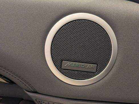 New 2026 Land Rover Discovery S AWD/4WD image 23