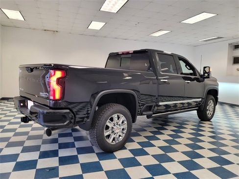New 2026 Chevrolet Silverado 2500 High Country w/ High Country Premium Package image 8