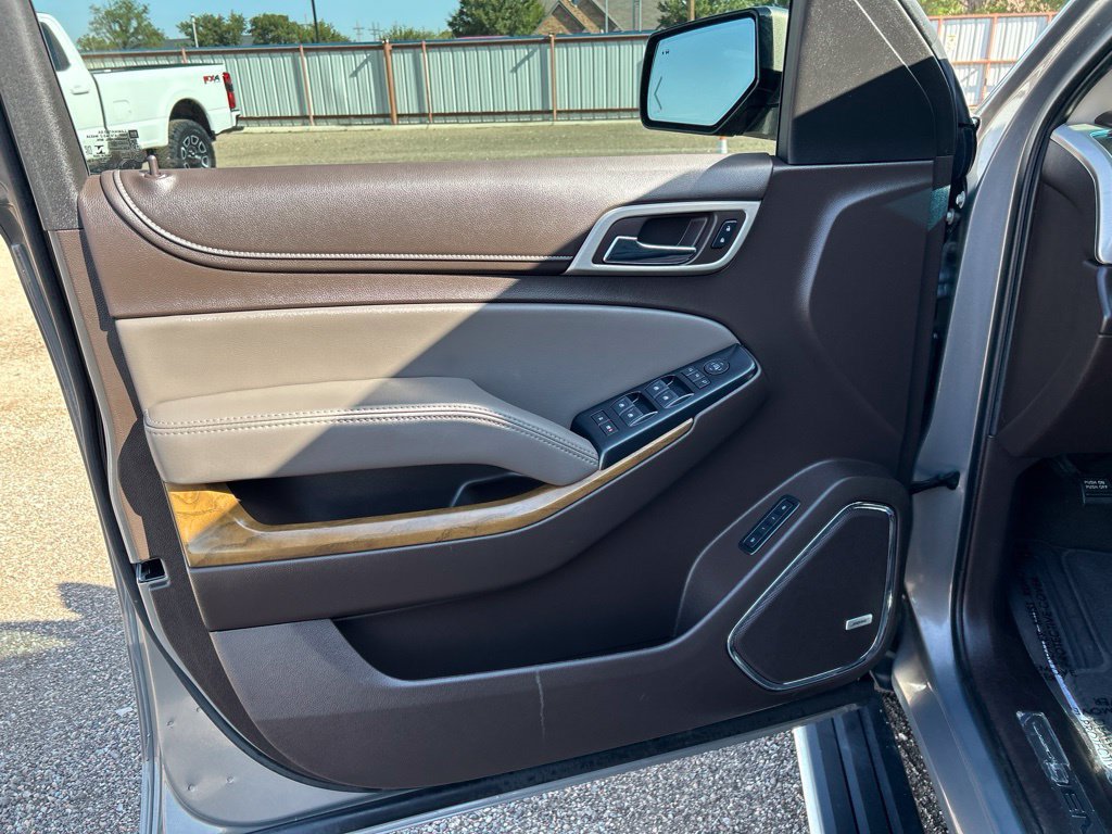 Used 2019 GMC Yukon XL Denali AWD/4WD image 11
