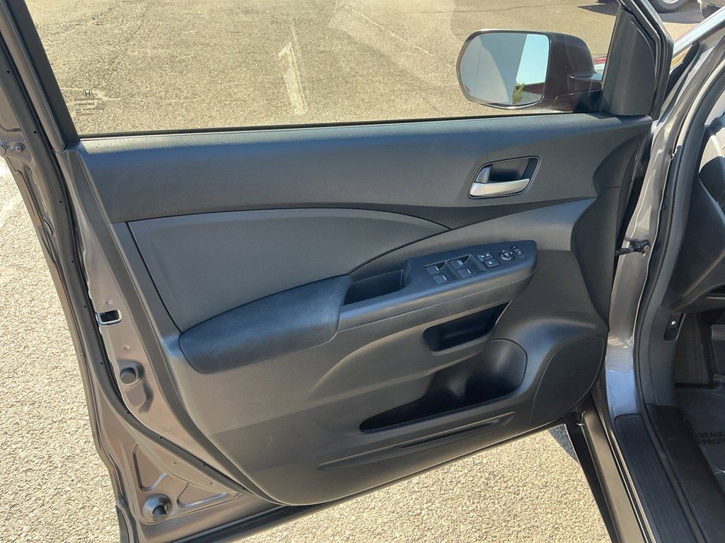 Used 2015 Honda CR-V LX image 13