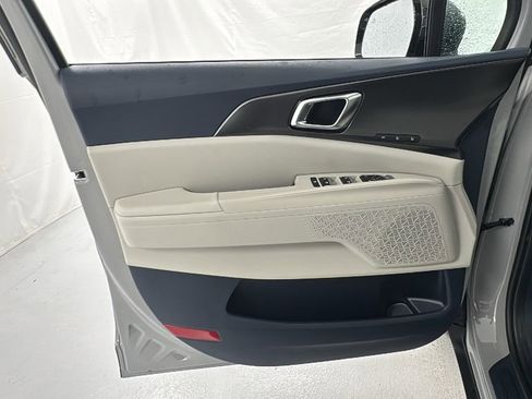 New 2026 Kia Carnival SX w/ SX Dark Edition Package FWD image 20