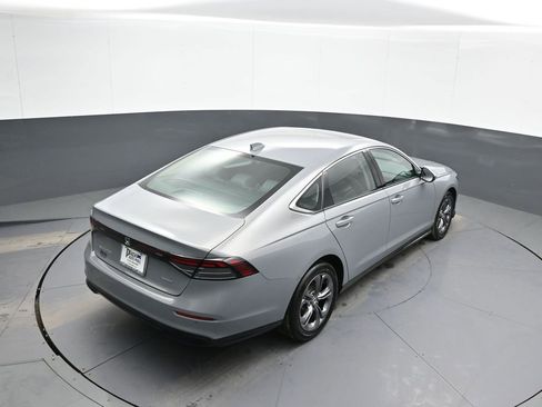 Used 2025 Honda Accord EX-L image 36