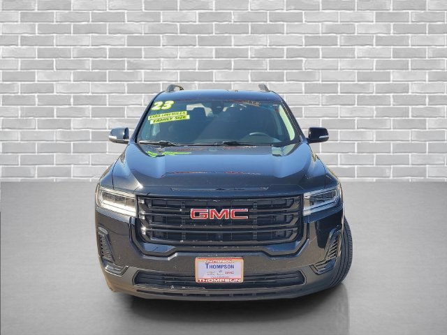 Certified 2023 GMC Acadia SLE w/ Driver Convenience Package FWD image 2
