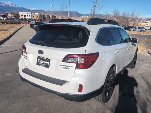Used 2017 Subaru Outback 2.5i Limited image 8