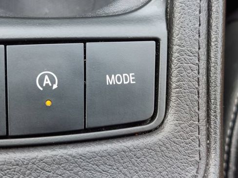 Used 2023 Cadillac XT4 Premium Luxury FWD image 21