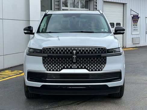 New 2025 Lincoln Navigator L Reserve AWD/4WD image 30