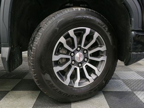 Used 2023 GMC Sierra 1500 AT4 AWD/4WD image 14