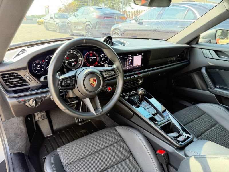 Used 2023 Porsche 911 Carrera T RWD image 13