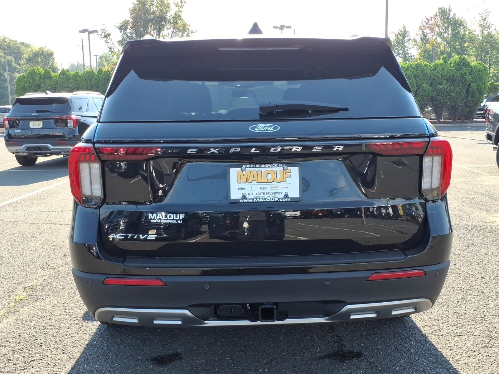 New 2027 Ford Explorer Active AWD/4WD image 5