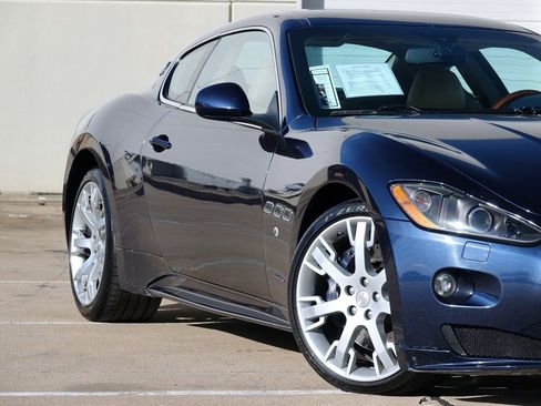 Used 2011 Maserati GranTurismo S image 17