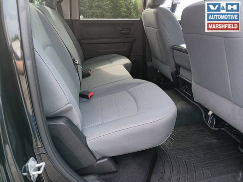Used 2017 RAM 2500 Tradesman w/ Chrome Appearance Group AWD/4WD image 20
