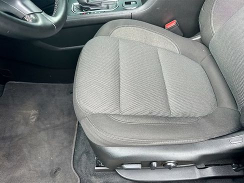 Used 2023 Chevrolet Traverse LT AWD/4WD image 24